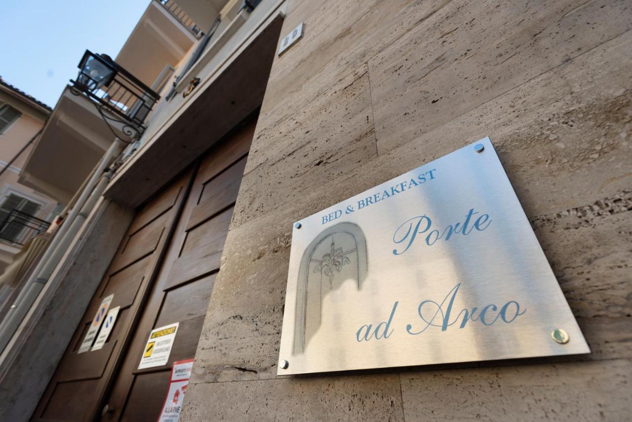 Porte ad Arco Bra Exterior foto